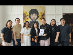 Maria is welcomed by UP Cebu Academics including Associate Professor Weena Gera, former Vice Chancellor of UP Cebu (second on the left)